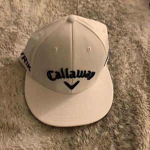 BRAND NEW WHITE CALLAWAY HAT
